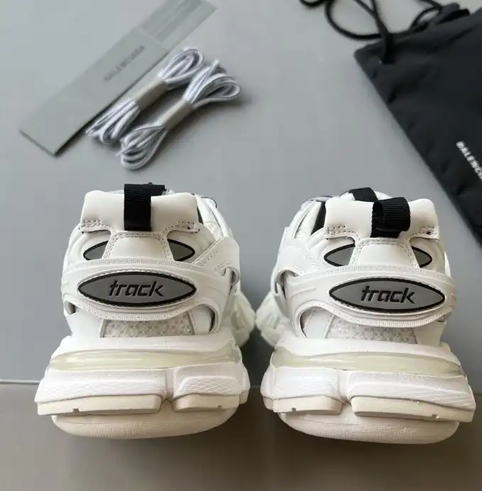 hype Balenciaga Sneakers