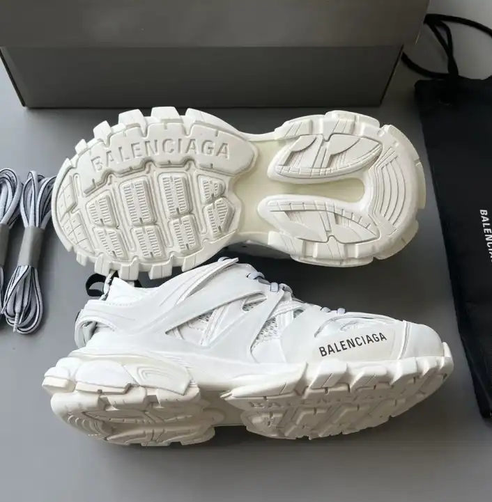 hype Balenciaga Sneakers