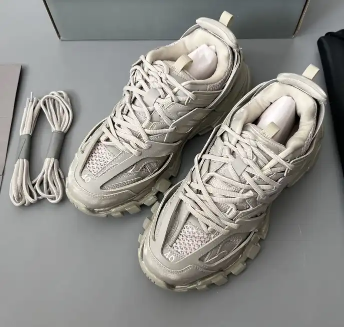 hype Balenciaga Sneakers