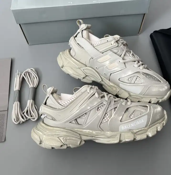 hype Balenciaga Sneakers