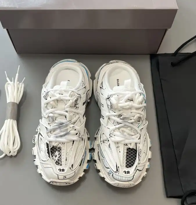 hype Balenciaga Sneakers