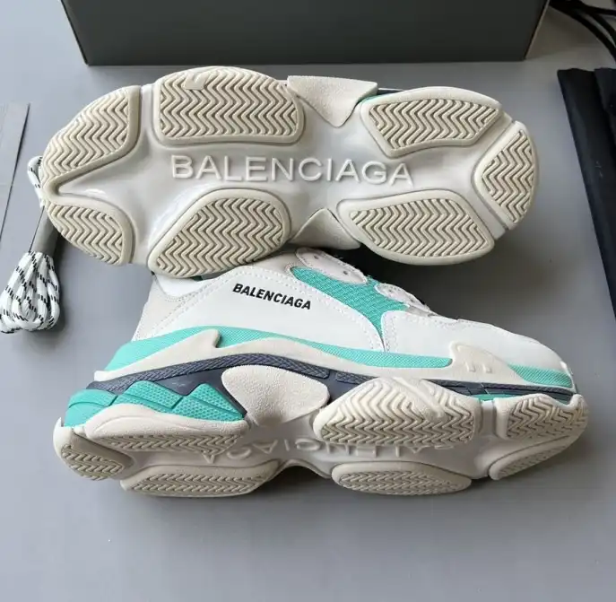 hype Balenciaga Sneakers