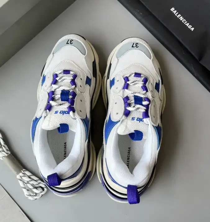 hype Balenciaga Sneakers