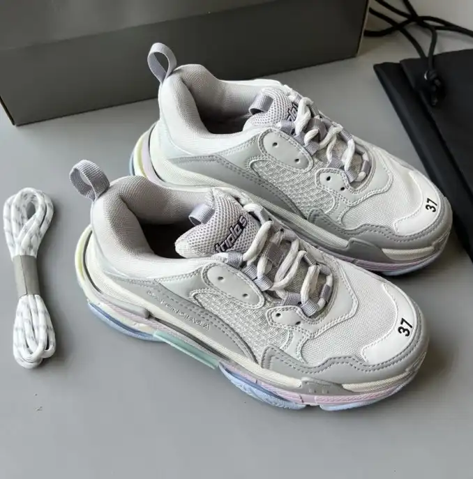 hype Balenciaga Sneakers