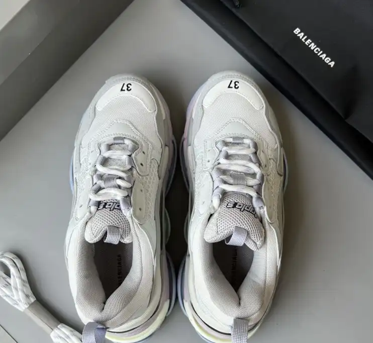 hype Balenciaga Sneakers