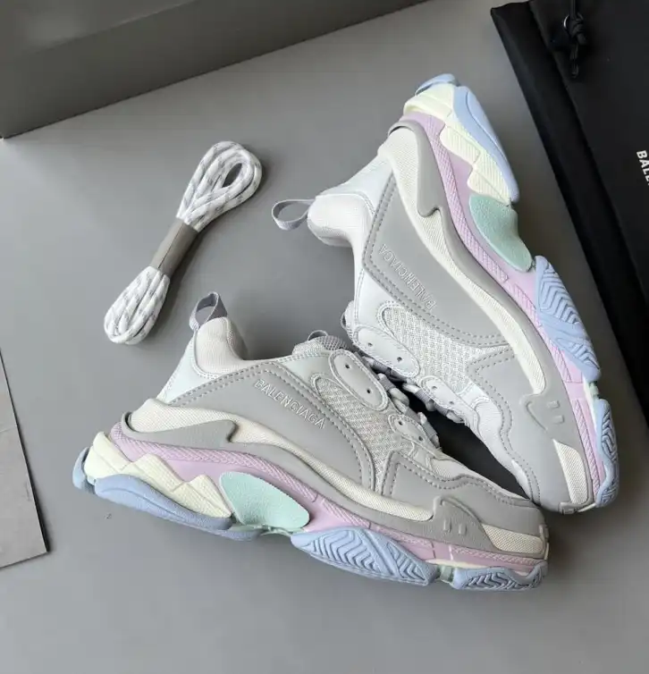 hype Balenciaga Sneakers