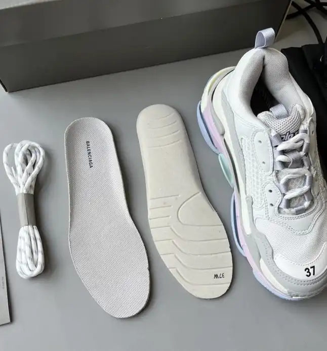 hype Balenciaga Sneakers