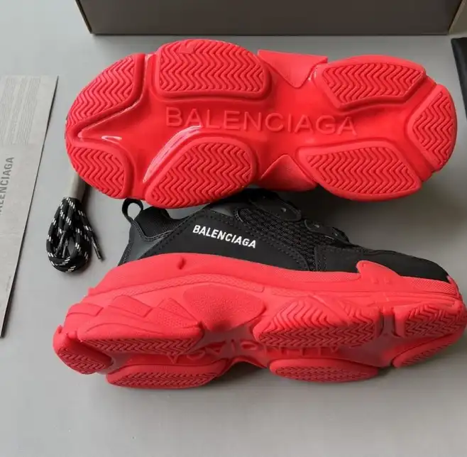 hype Balenciaga Sneakers