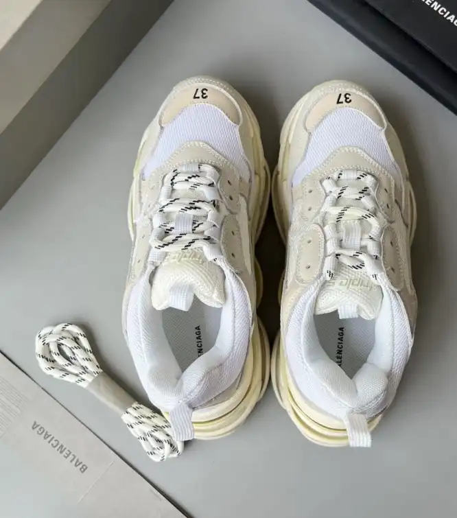 hype Balenciaga Sneakers