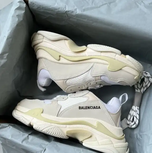 hype Balenciaga Sneakers