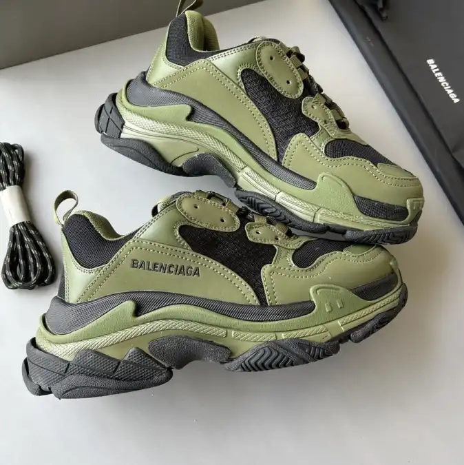 hype Balenciaga Sneakers