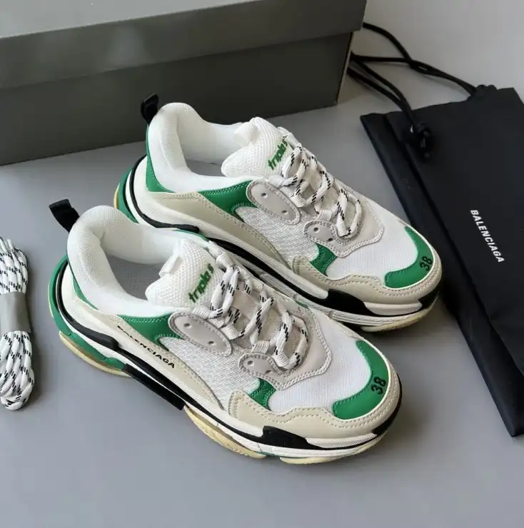 hype Balenciaga Sneakers