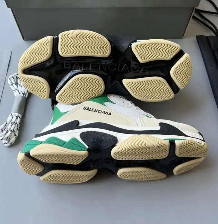 hype Balenciaga Sneakers