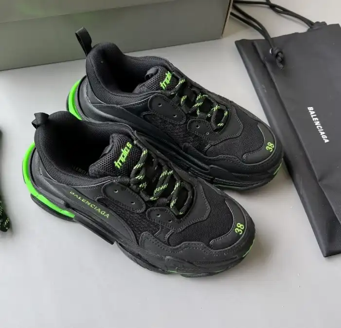 hype Balenciaga Sneakers