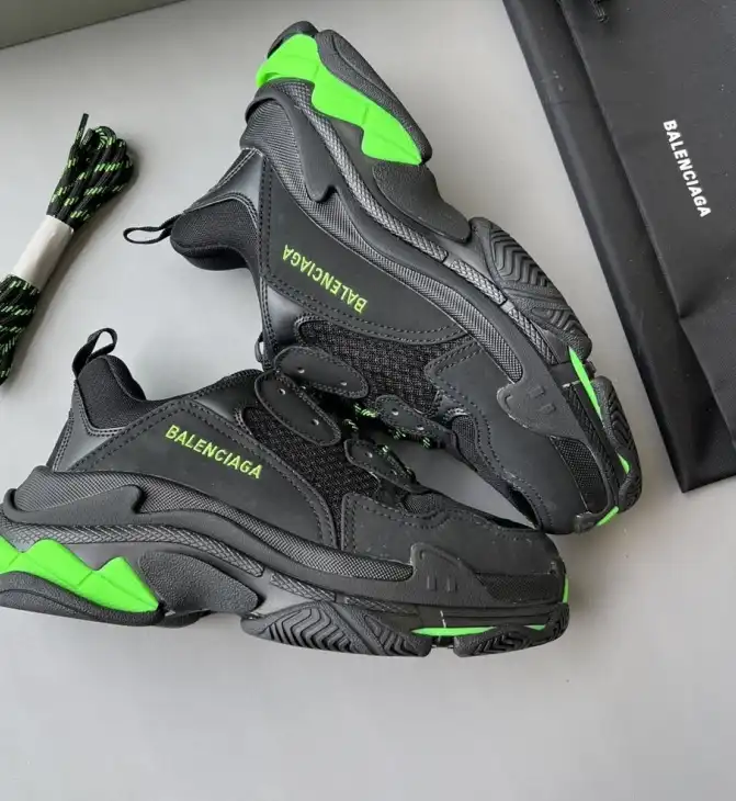 hype Balenciaga Sneakers