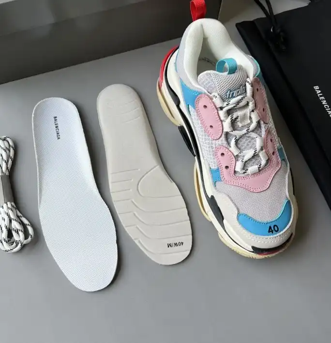 hype Balenciaga Sneakers