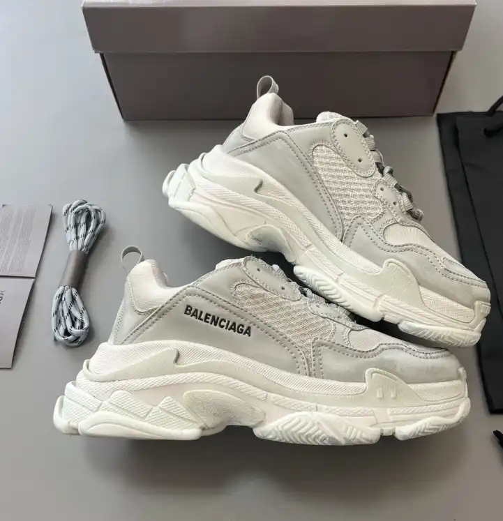 hype Balenciaga Sneakers