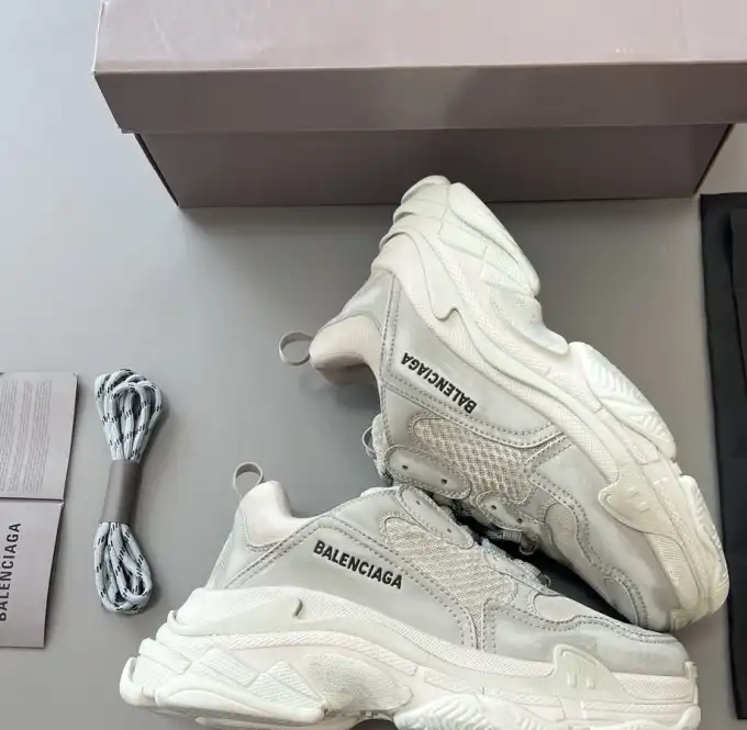 hype Balenciaga Sneakers