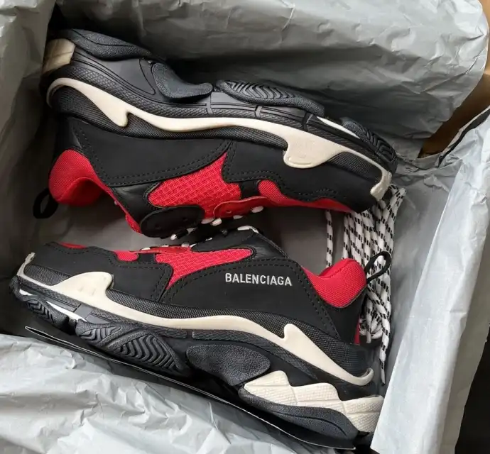 hype Balenciaga Sneakers