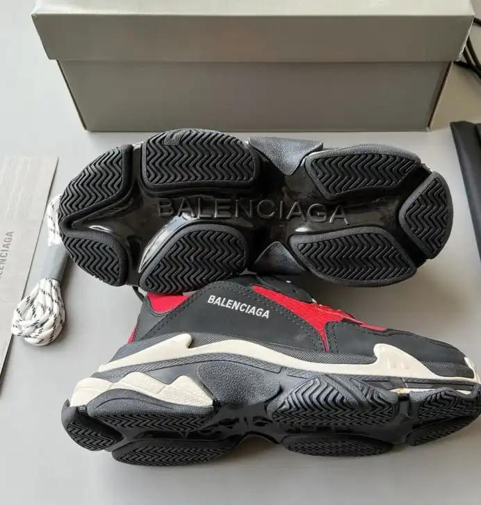 hype Balenciaga Sneakers