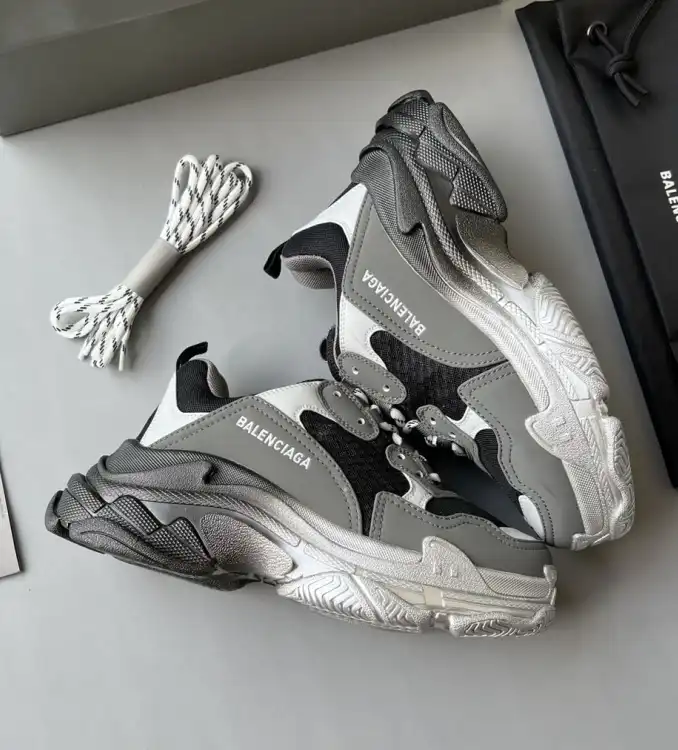 hype Balenciaga Sneakers