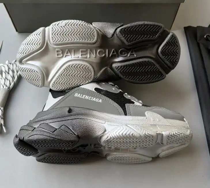 hype Balenciaga Sneakers