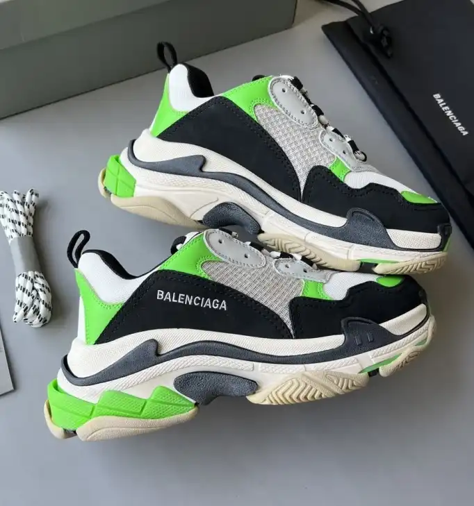 hype Balenciaga Sneakers