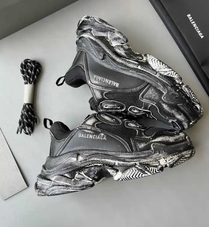 hype Balenciaga Sneakers