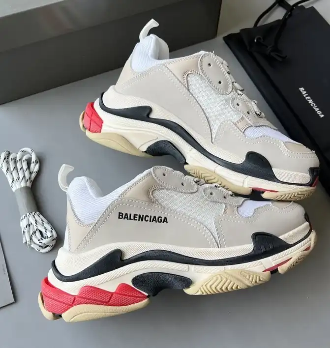 hype Balenciaga Sneakers