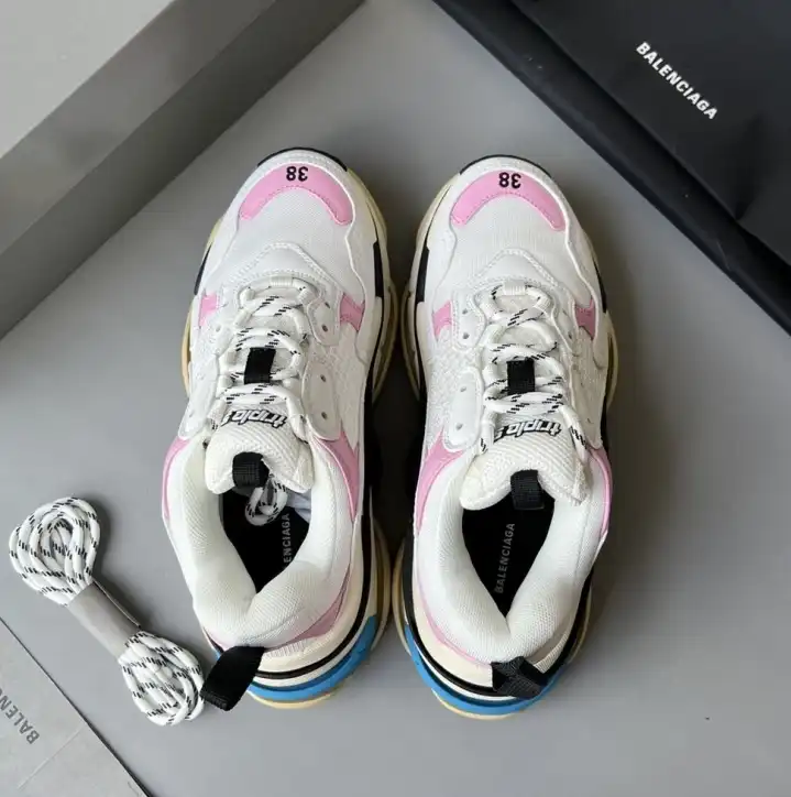 hype Balenciaga Sneakers