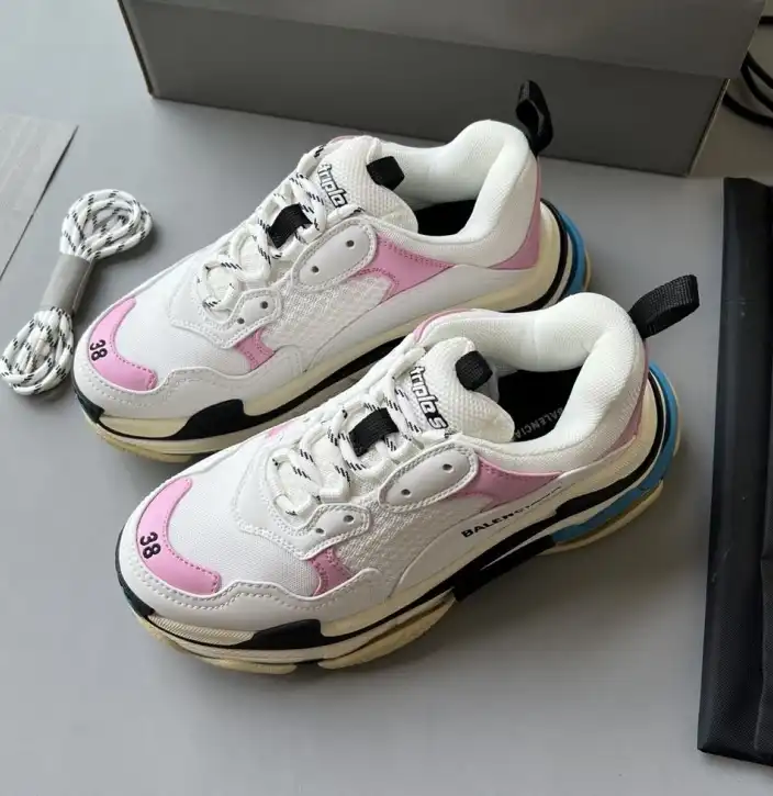 hype Balenciaga Sneakers