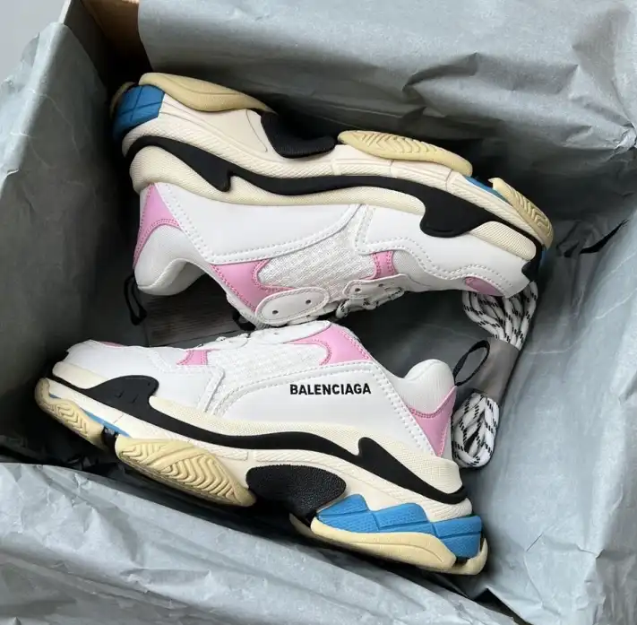 hype Balenciaga Sneakers