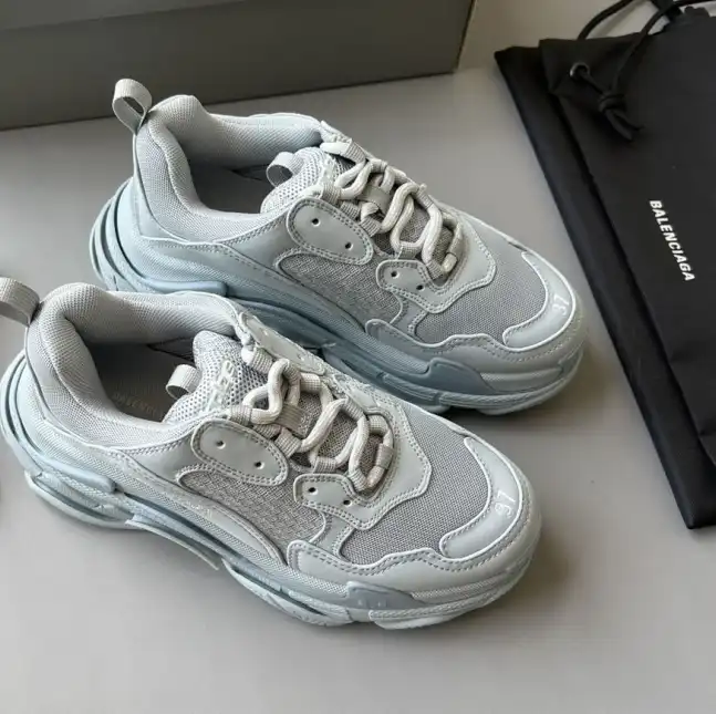 hype Balenciaga Sneakers