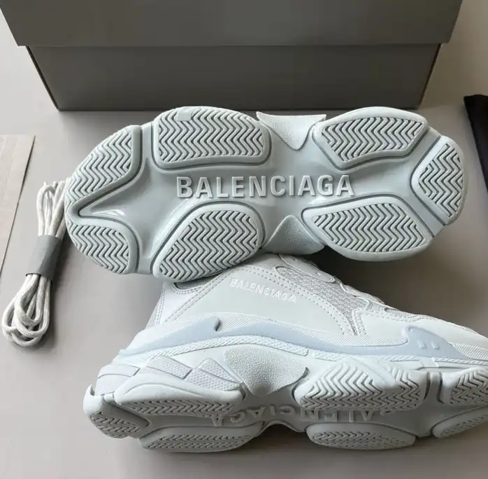 hype Balenciaga Sneakers