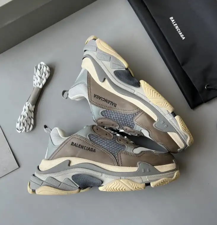 hype Balenciaga Sneakers