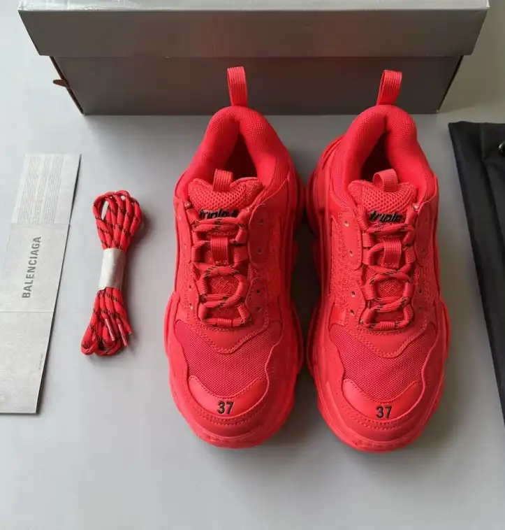 hype Balenciaga Sneakers