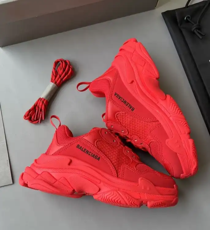 hype Balenciaga Sneakers