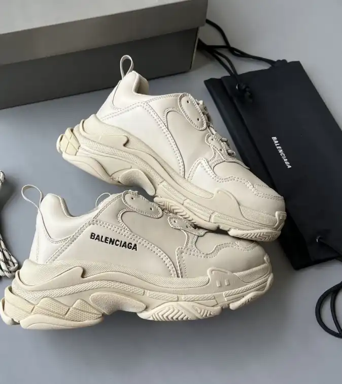 hype Balenciaga Sneakers