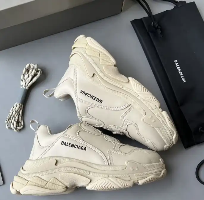 hype Balenciaga Sneakers