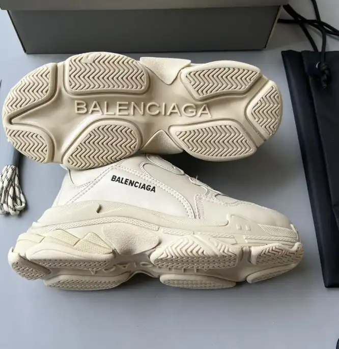 hype Balenciaga Sneakers