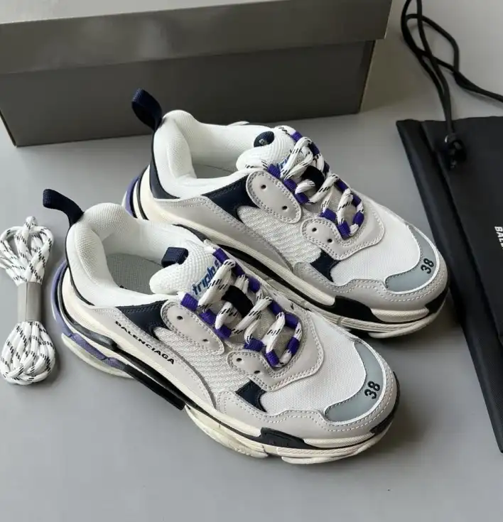 hype Balenciaga Sneakers