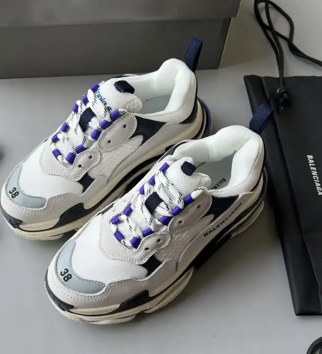 hype Balenciaga Sneakers