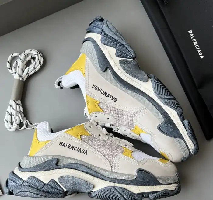 hype Balenciaga Sneakers