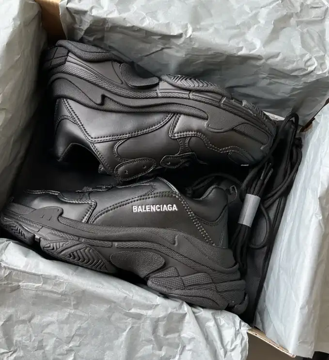 hype Balenciaga Sneakers