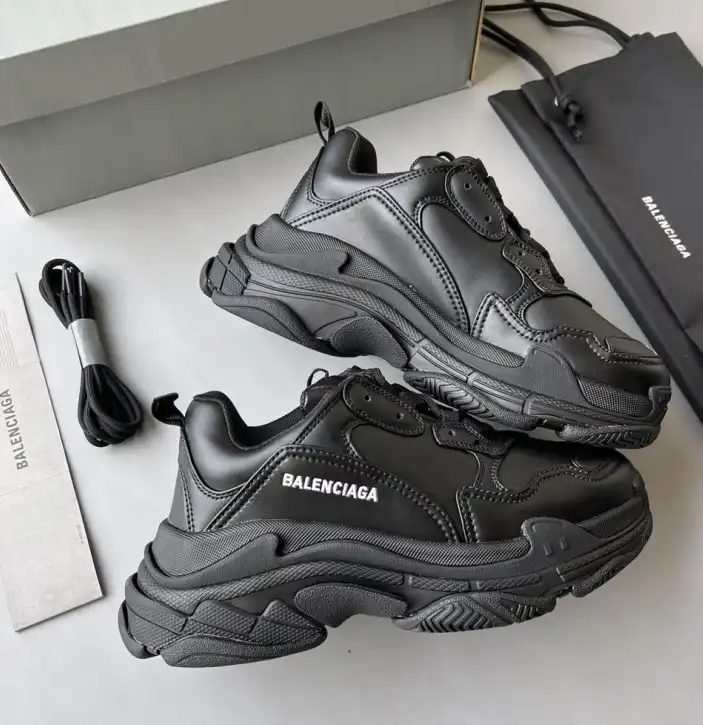 hype Balenciaga Sneakers