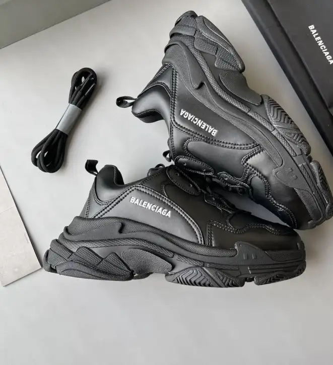 hype Balenciaga Sneakers