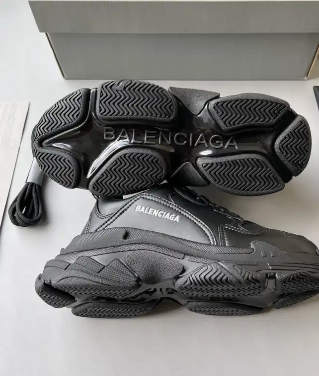 hype Balenciaga Sneakers