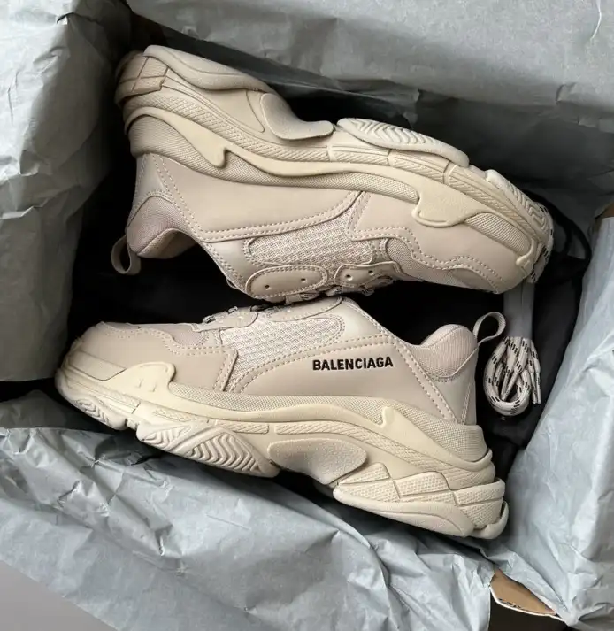 hype Balenciaga Sneakers