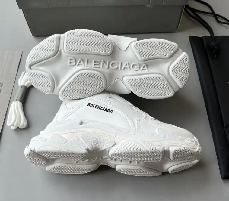 hype Balenciaga Sneakers