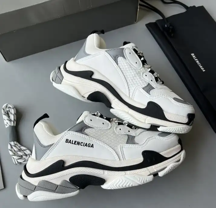 hype Balenciaga Sneakers